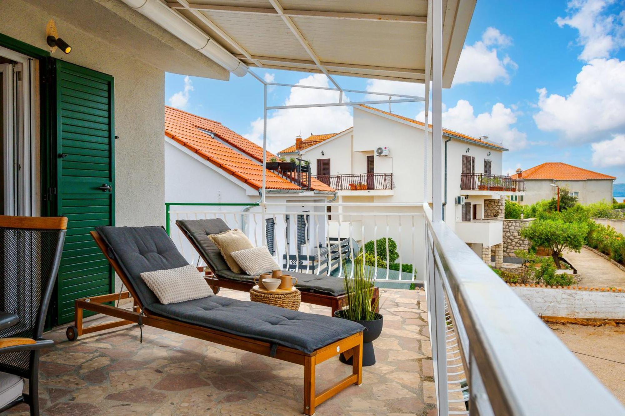 Danica Luxury Seaside Apartment Sibenik Exterior photo